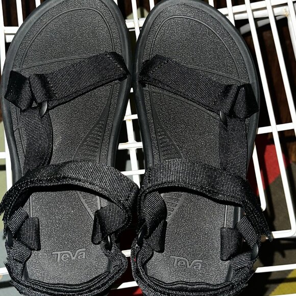 New TEVA Mens Hurricane XLT2 BLACK